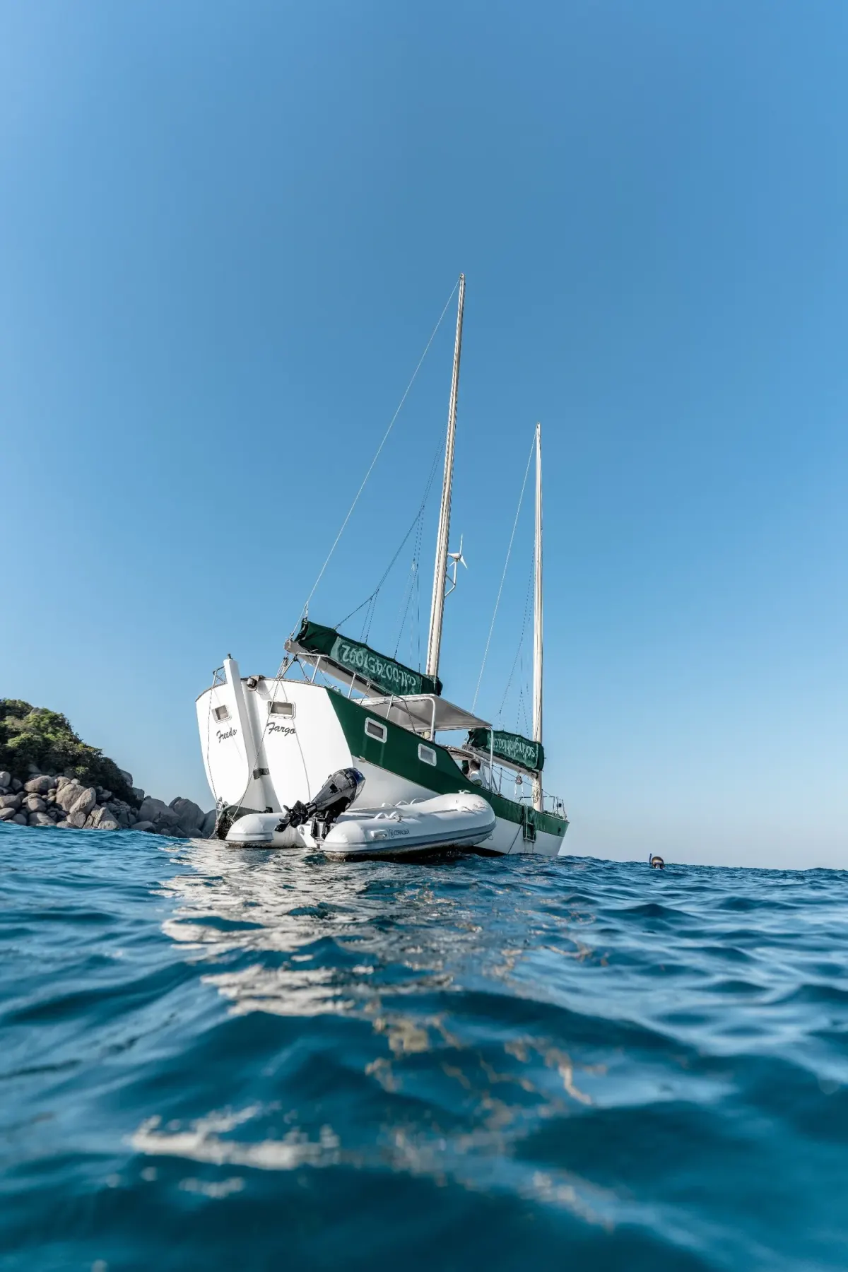 SV Freedom Fargo sailing yacht cruising the waters around Koh Tao